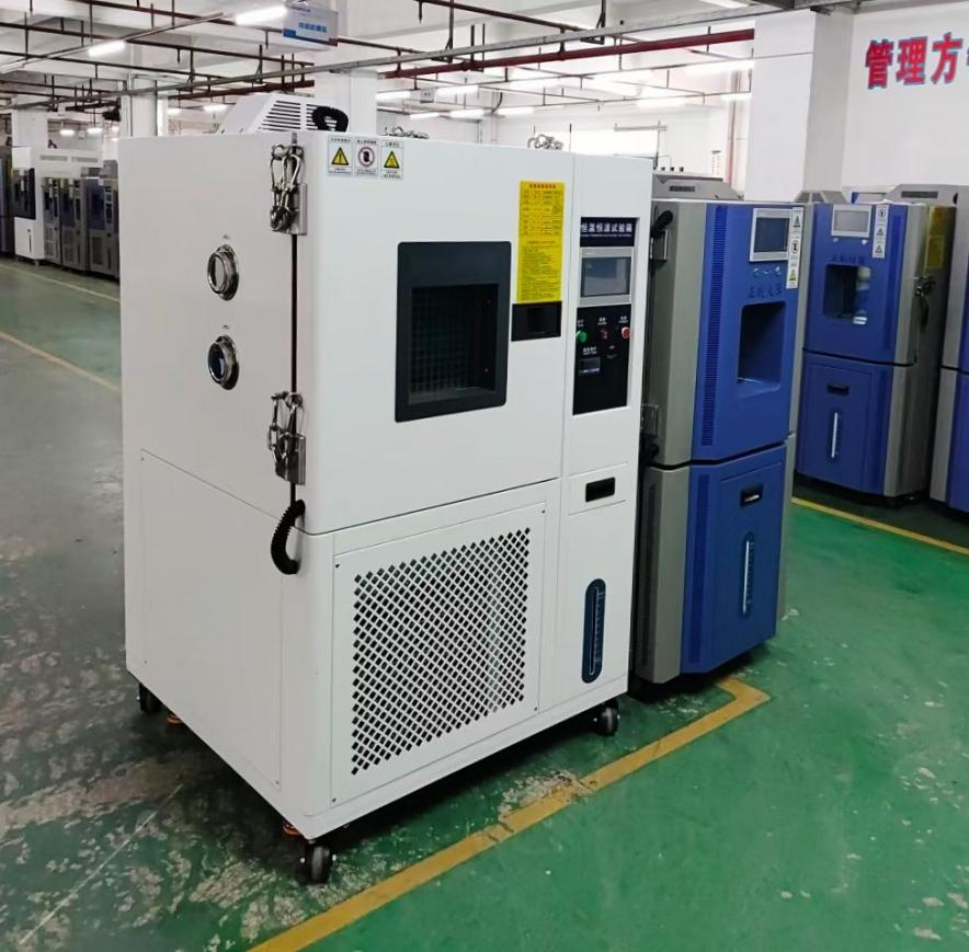 2臺(tái)恒溫恒濕箱送貨東莞老客戶公司